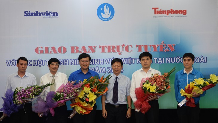 Vietnam Students’ Association holds on-line meeting with its overseas members - ảnh 1